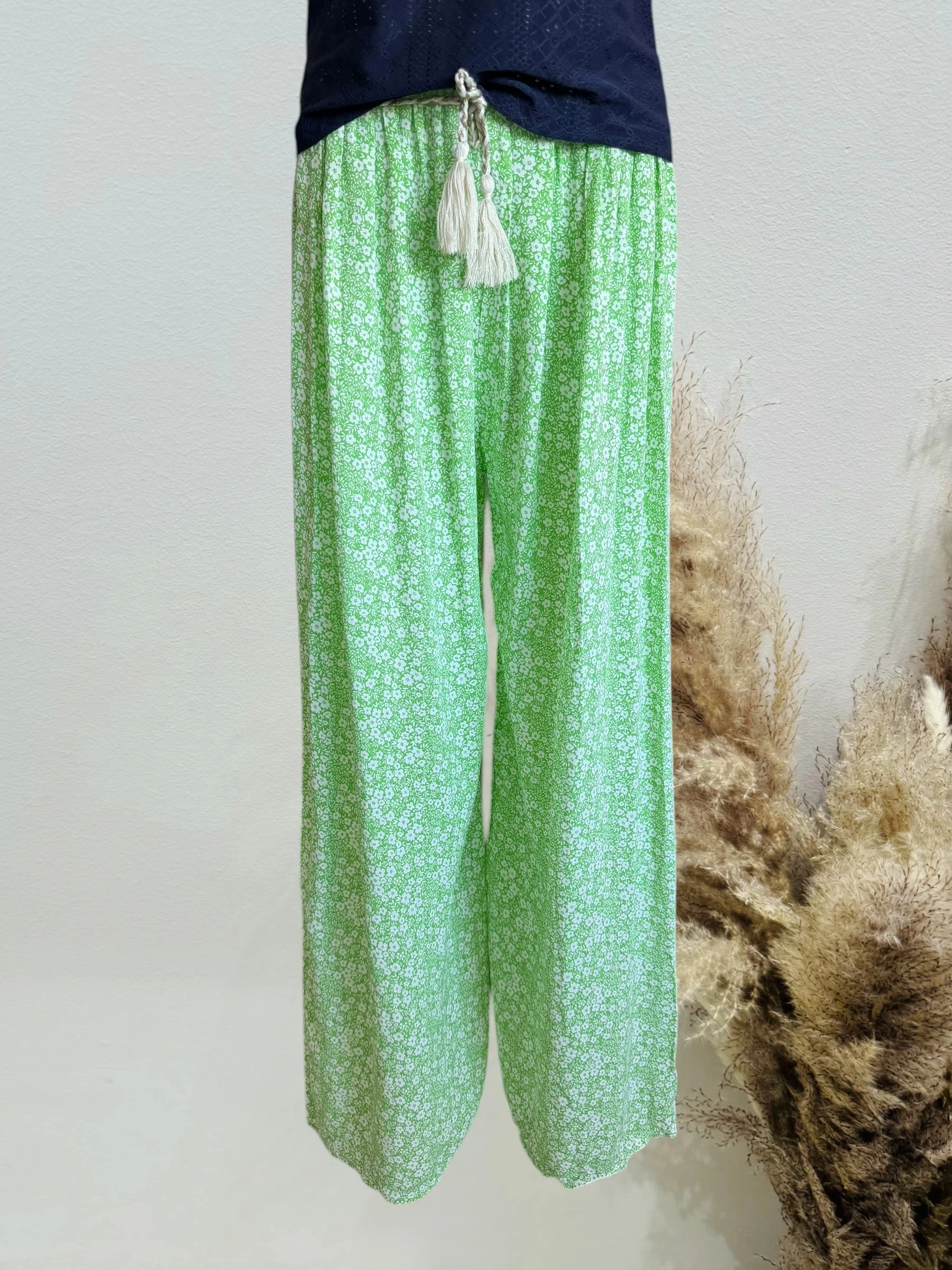 Pantalon fluide Palazzo verde e flor branca especial grande – photo 2